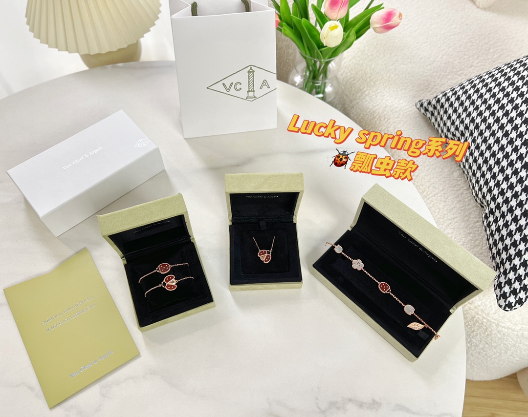 Van Cleef Arpels Necklace S-l