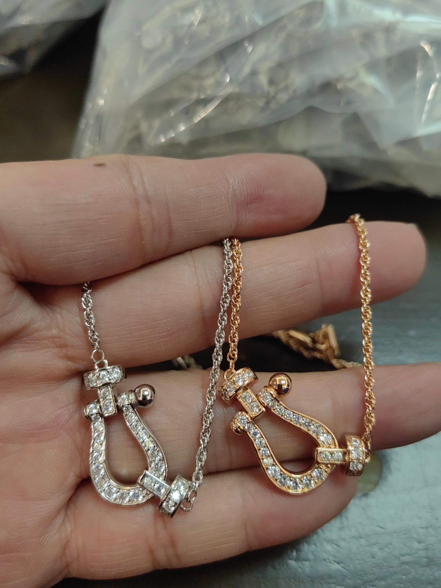 Fred Necklace Rose Gold