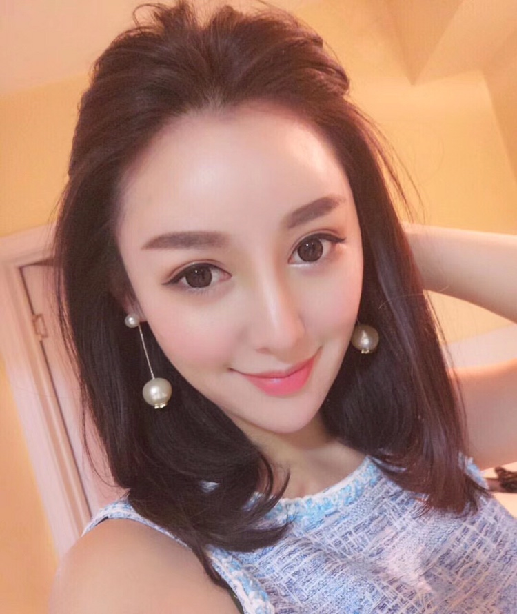 Chanel Earrings Pearl