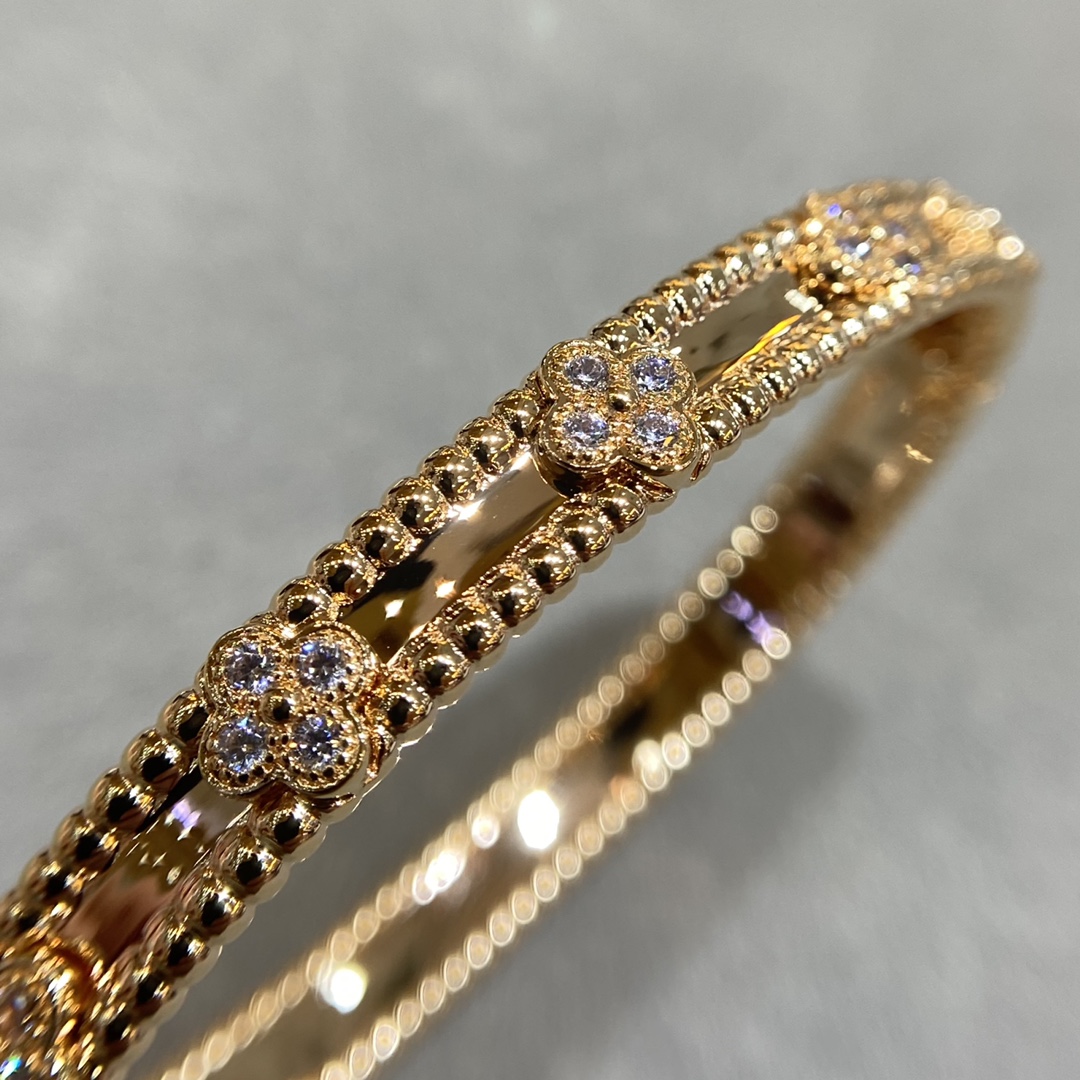 Cartier Bangle Gold S-17-l