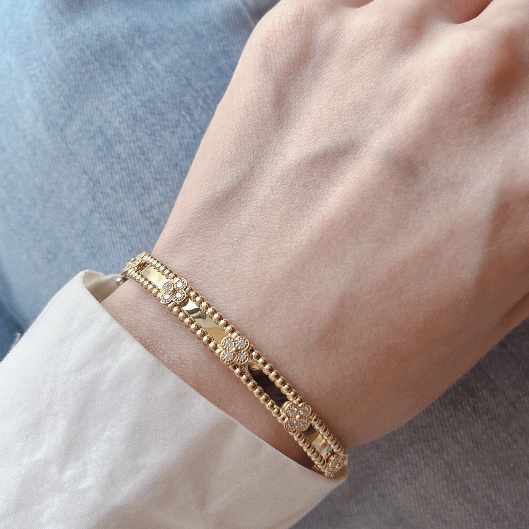 Cartier Bangle Gold S-17-l