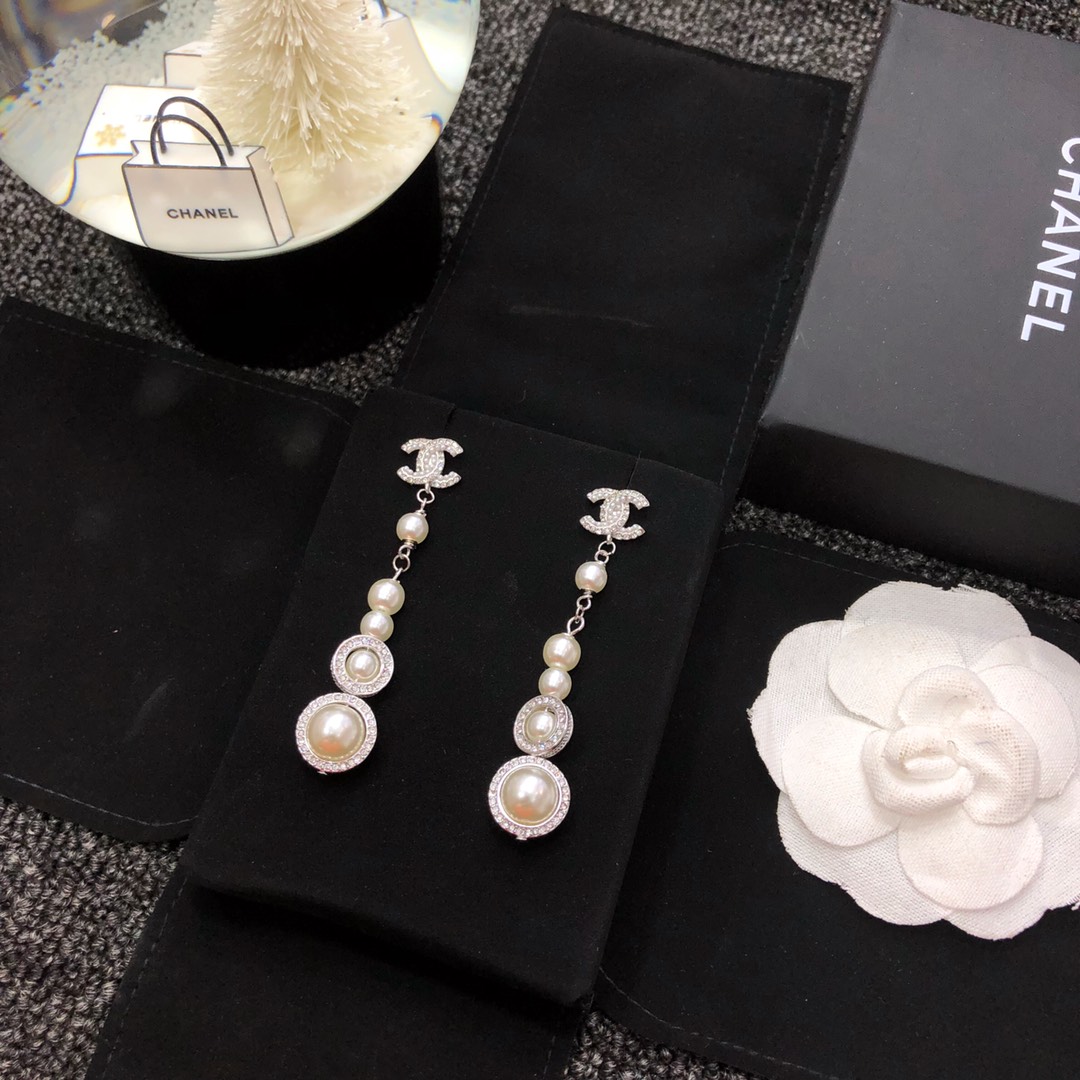Chanel Earrings Silver Silver L