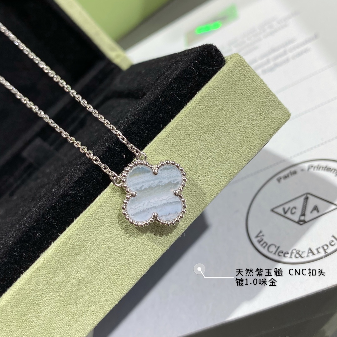 Van Cleef Arpels Necklace Silver White