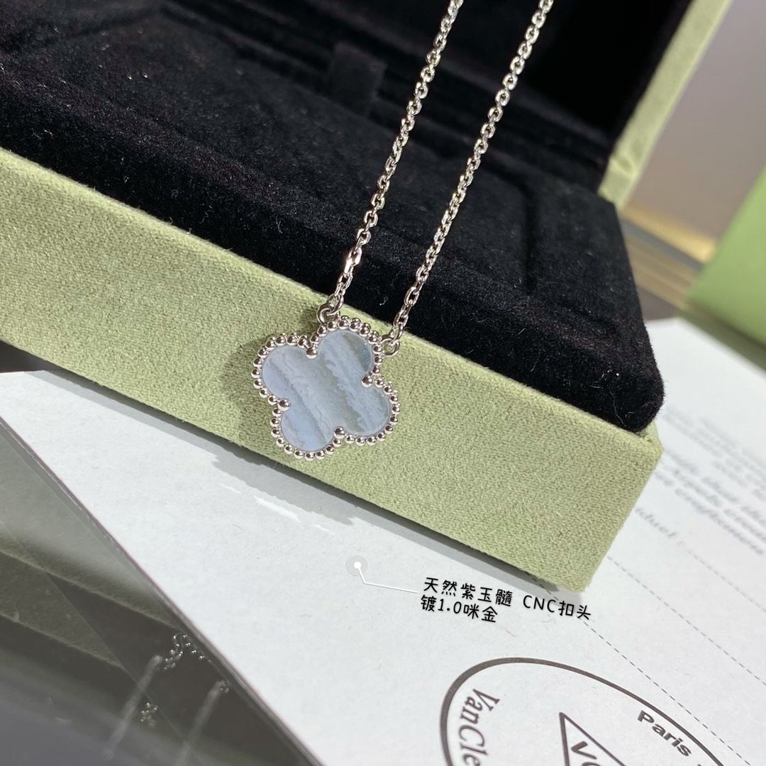 Van Cleef Arpels Necklace Silver White