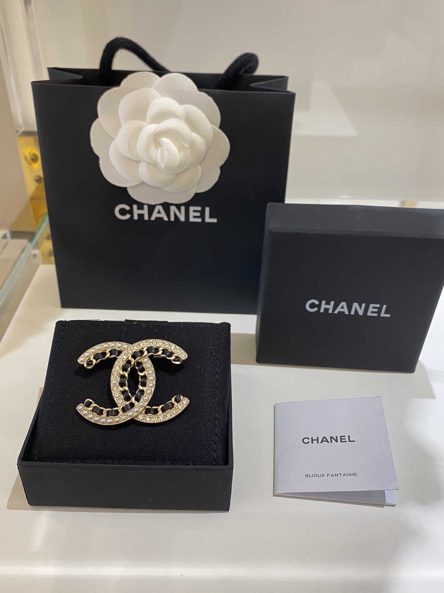 Chanel Brooch L
