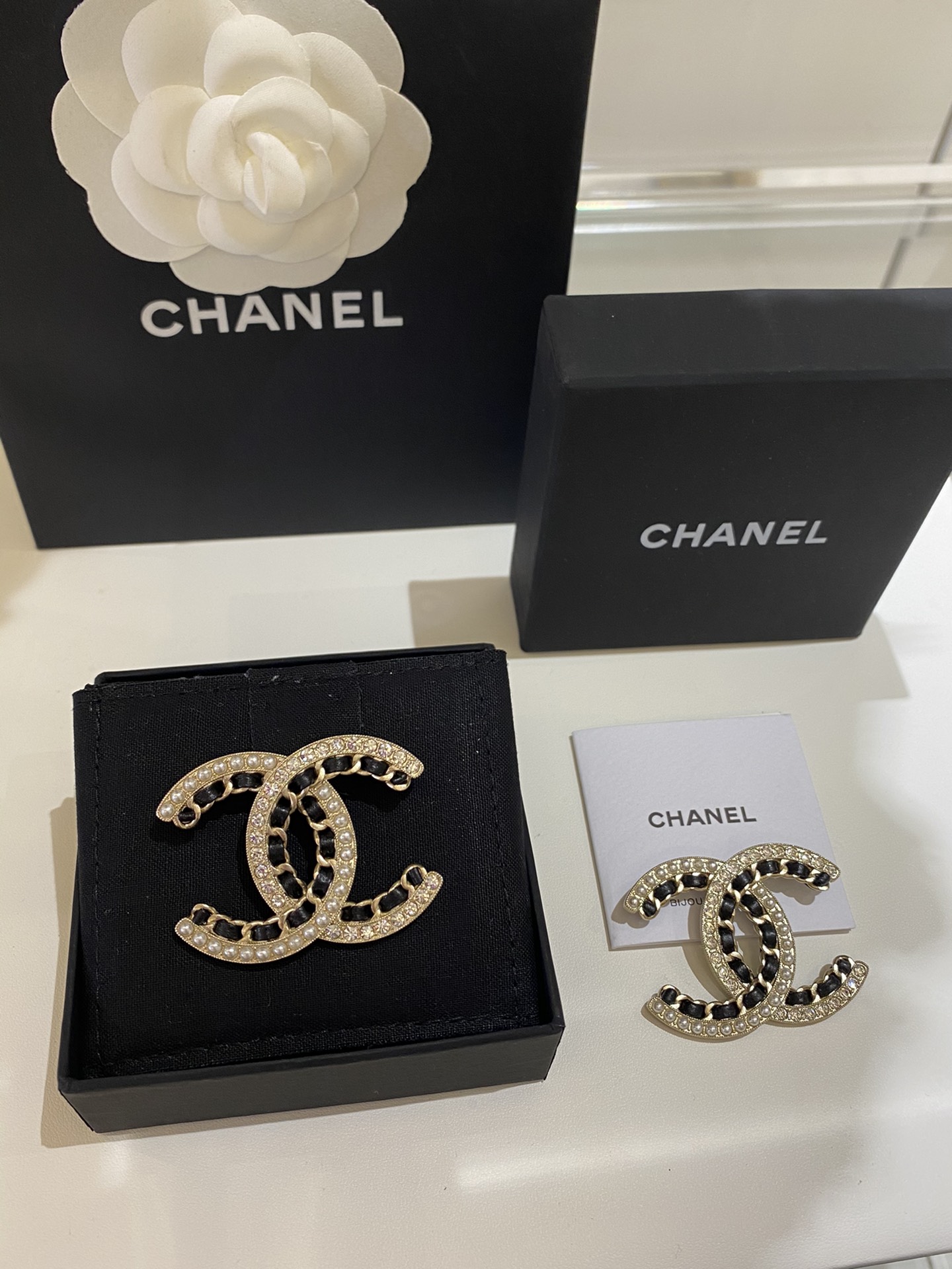Chanel Brooch L