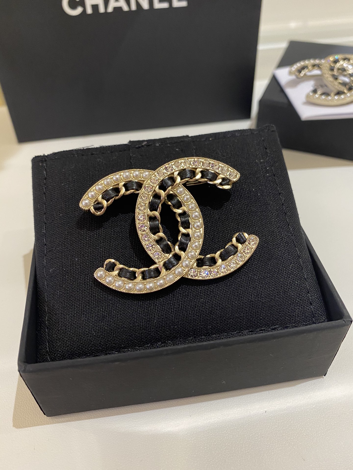 Chanel Brooch L