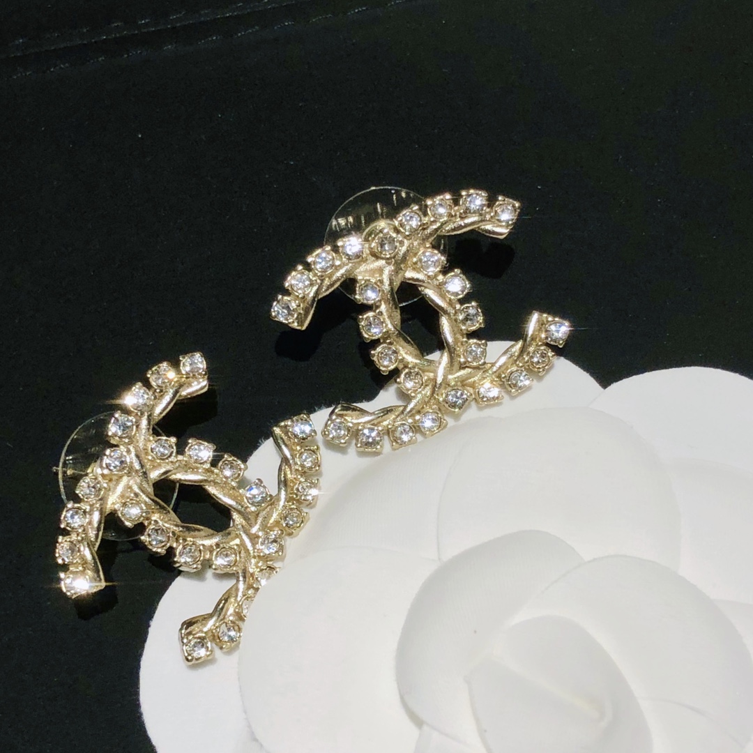 Chanel Earrings Gold L