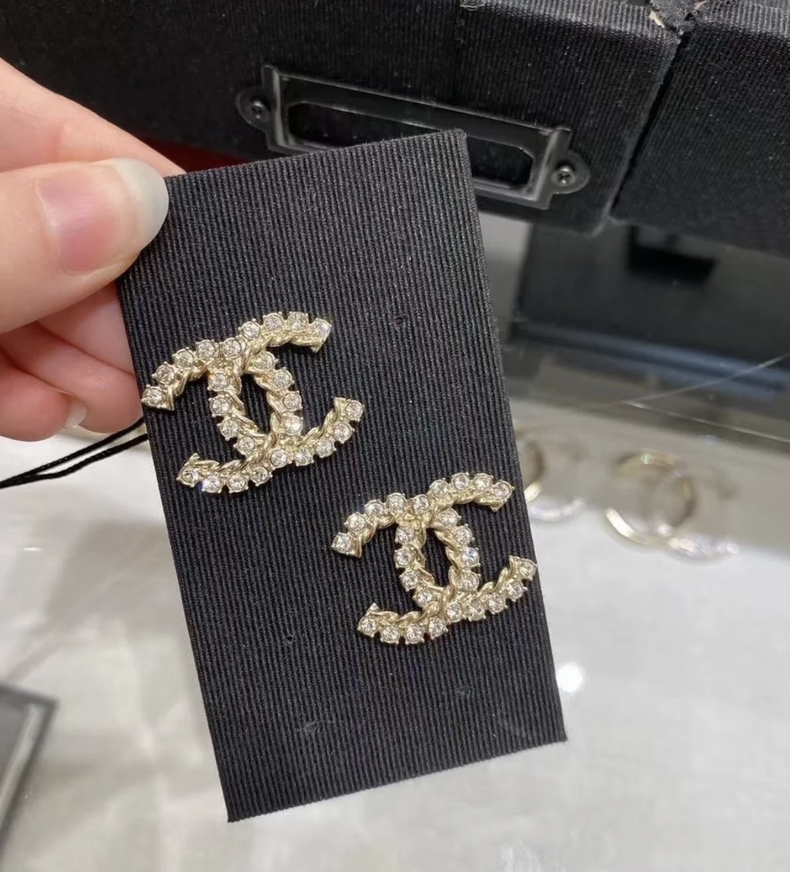Chanel Earrings Gold L