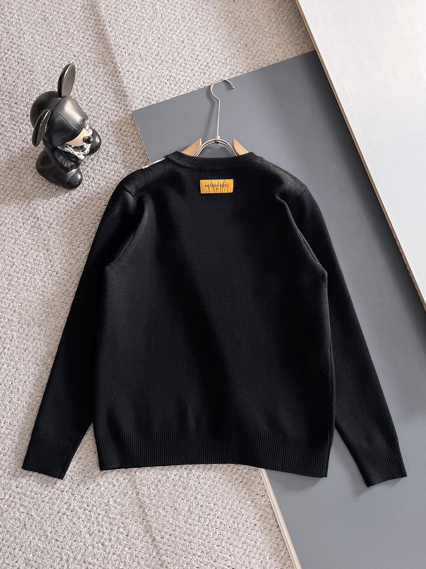 Louis Vuitton Basic Clothing Wool M-l-xl
