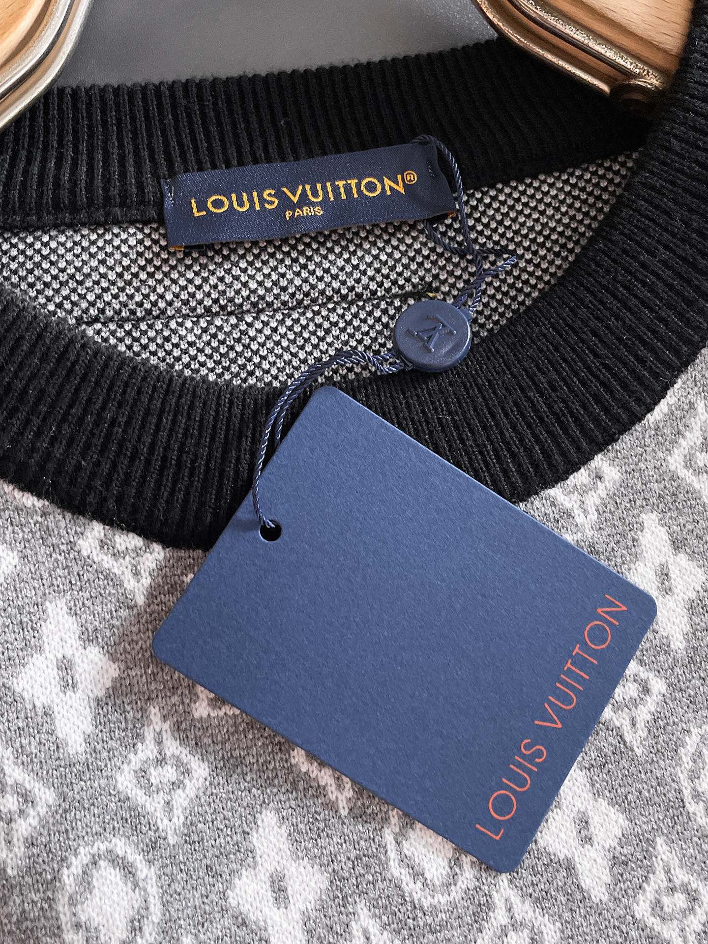 Louis Vuitton Basic Clothing Wool M-l-xl