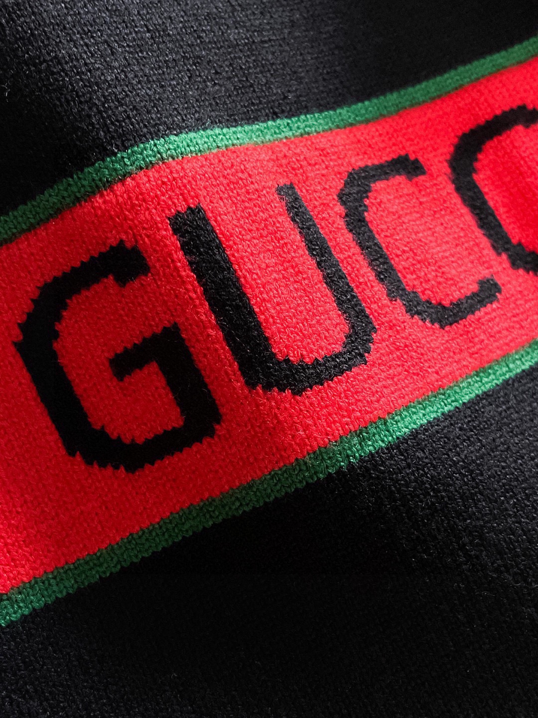 Gucci Basic Clothing Wool M-l-xl
