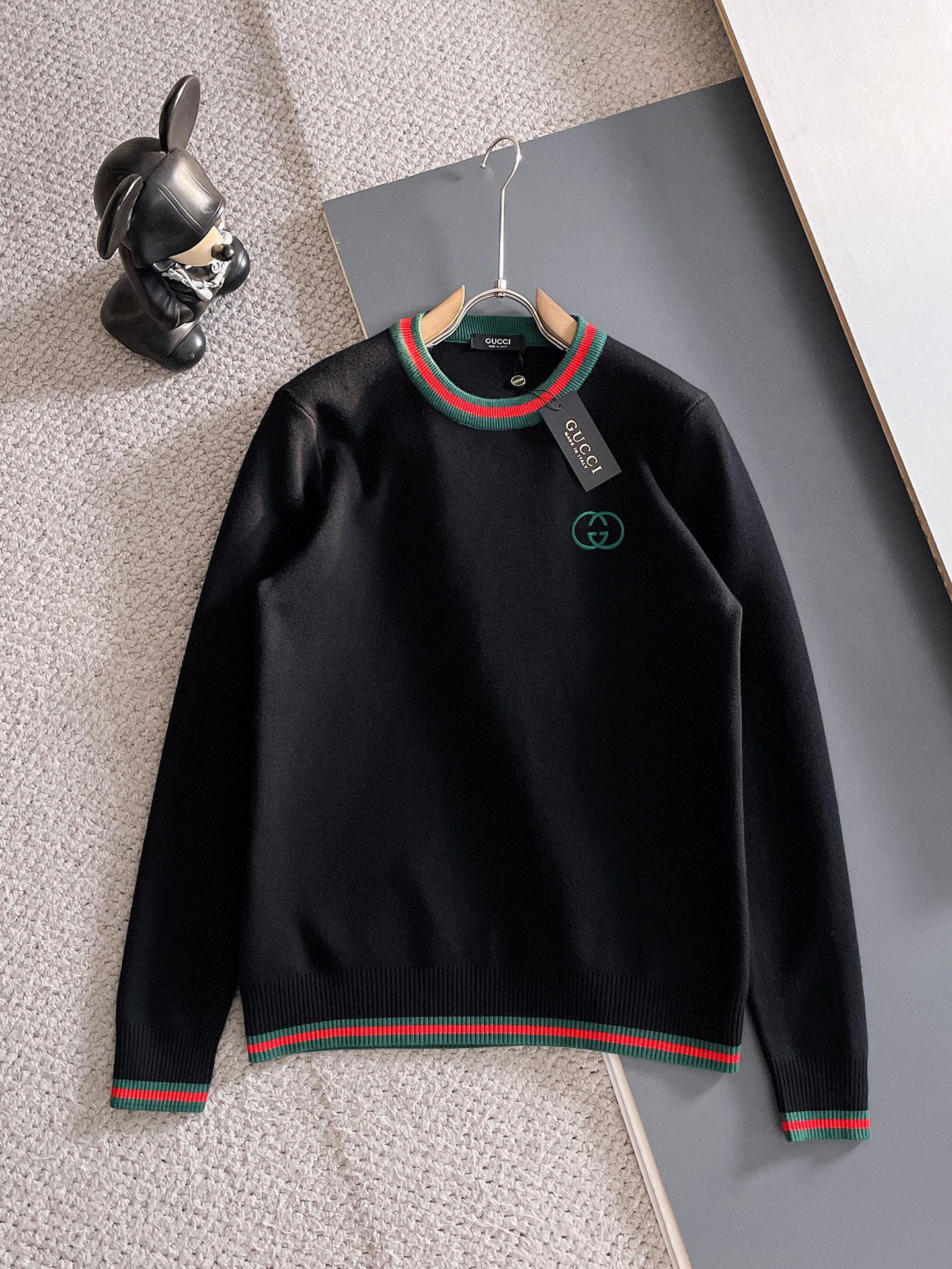 Gucci Basic Clothing Wool M-l-xl