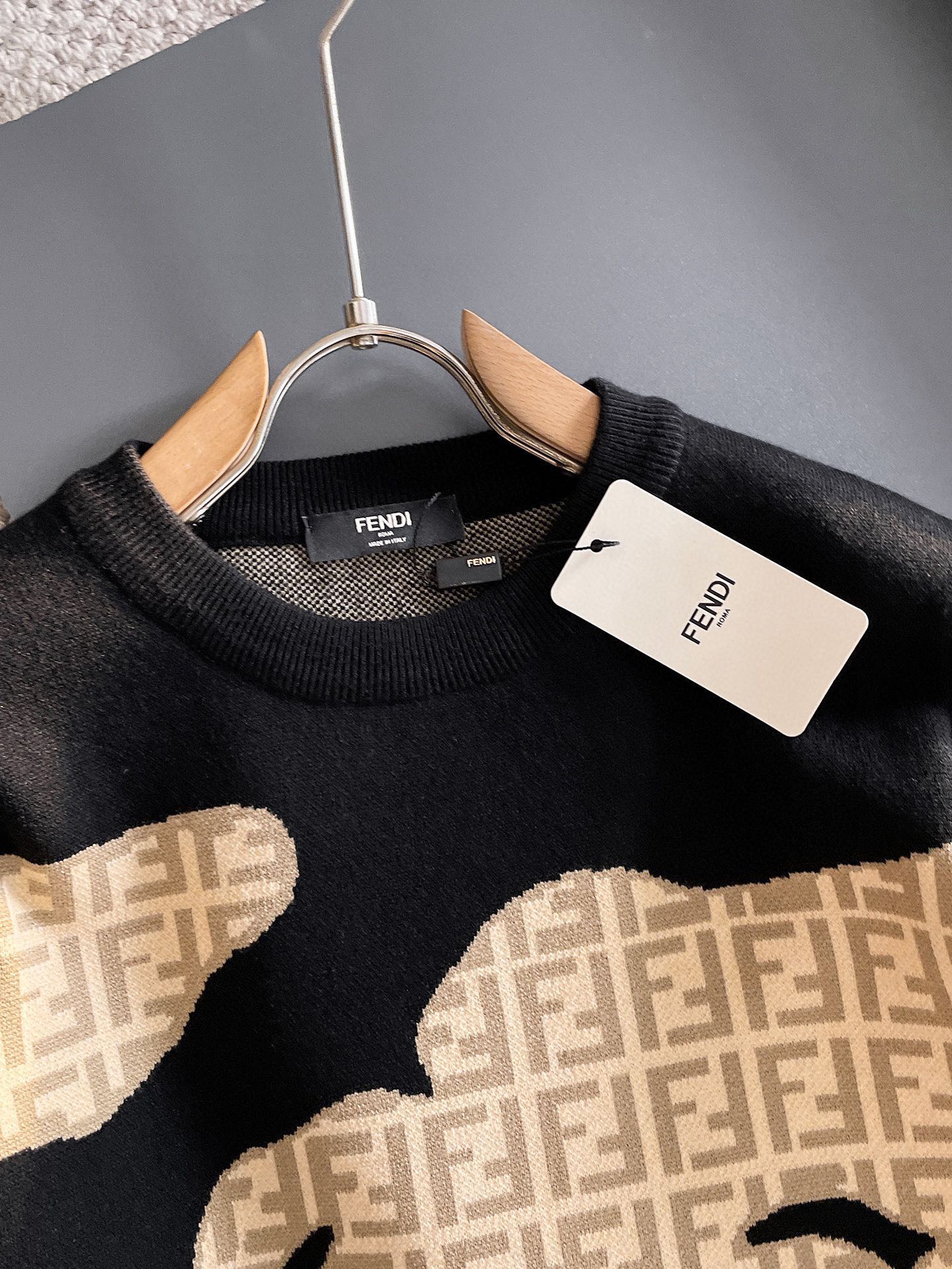 Fendi Basic Clothing Wool M-l-xl