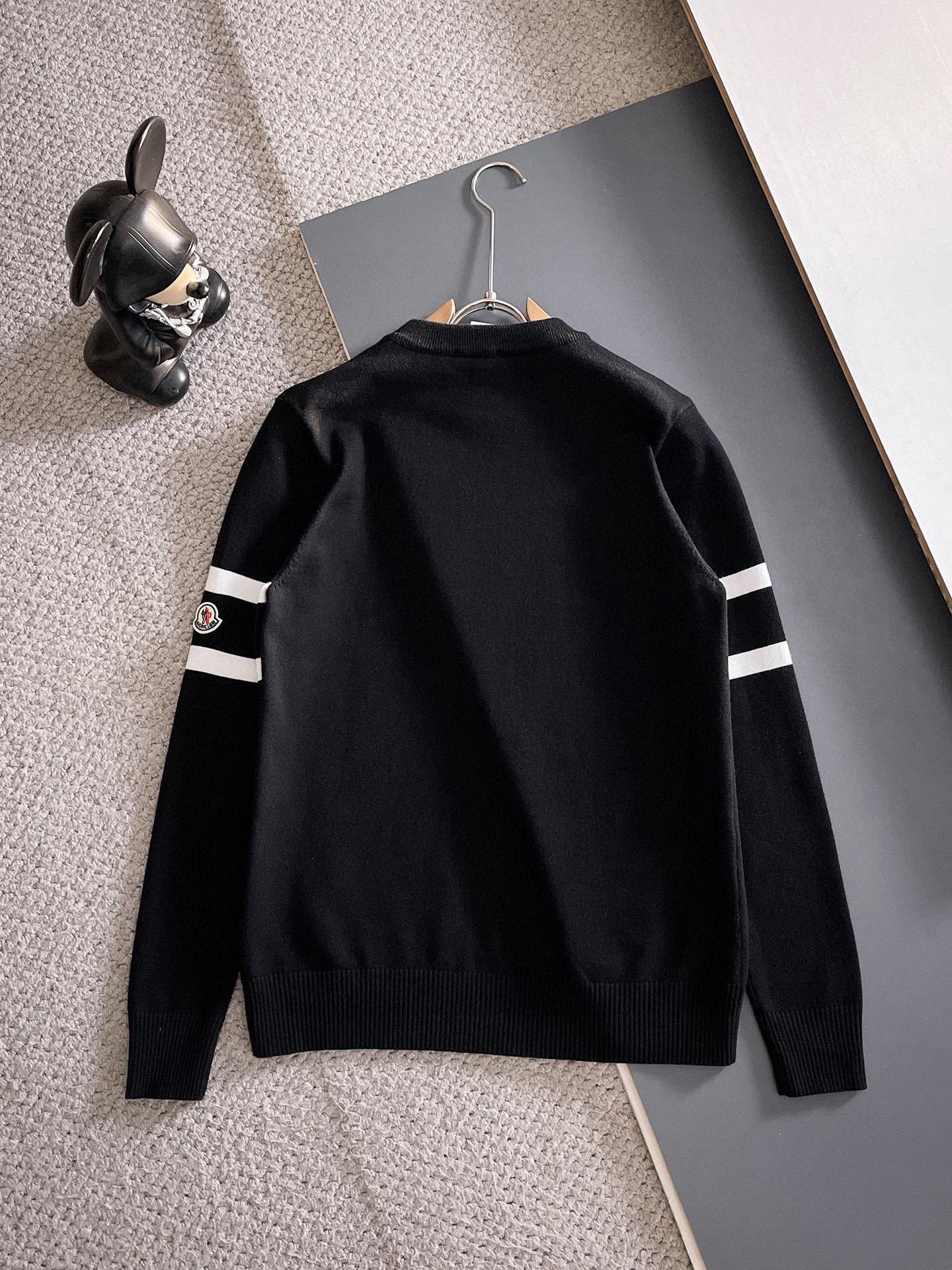 Moncler Basic Clothing Wool M-l-xl