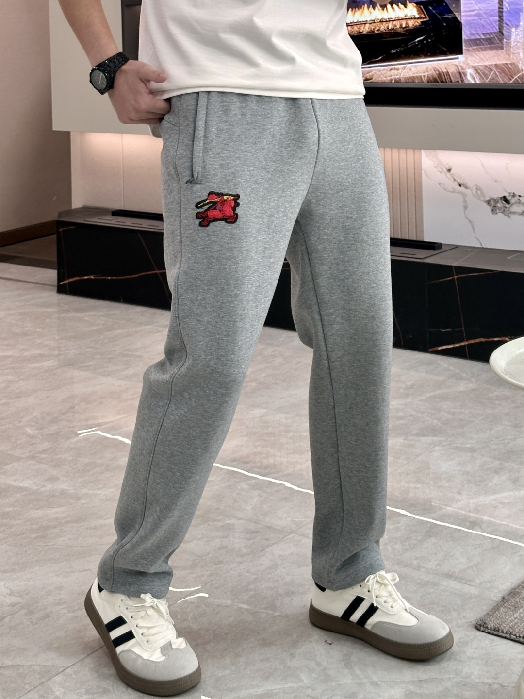 Burberry Basic Clothing L-xl