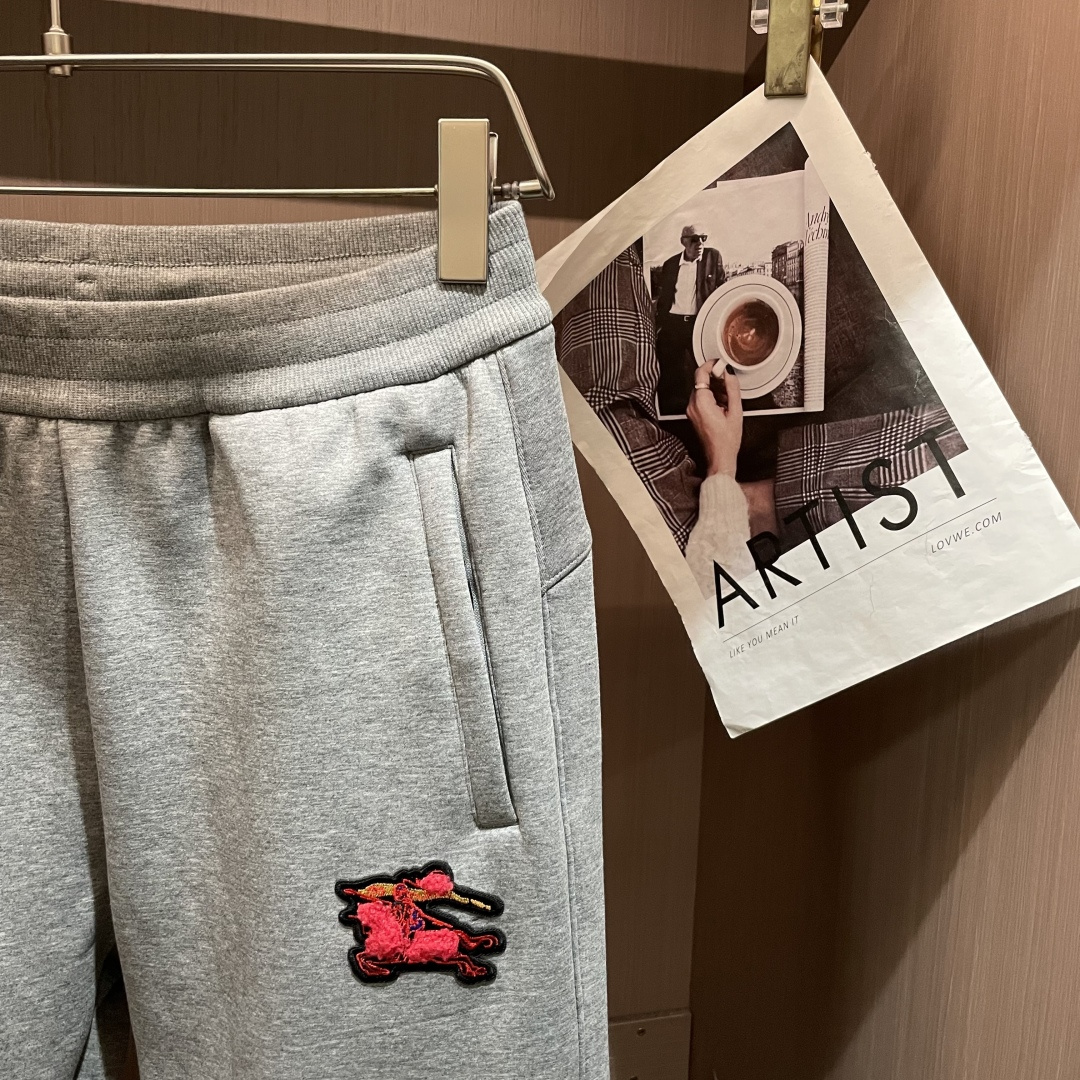 Burberry Basic Clothing L-xl