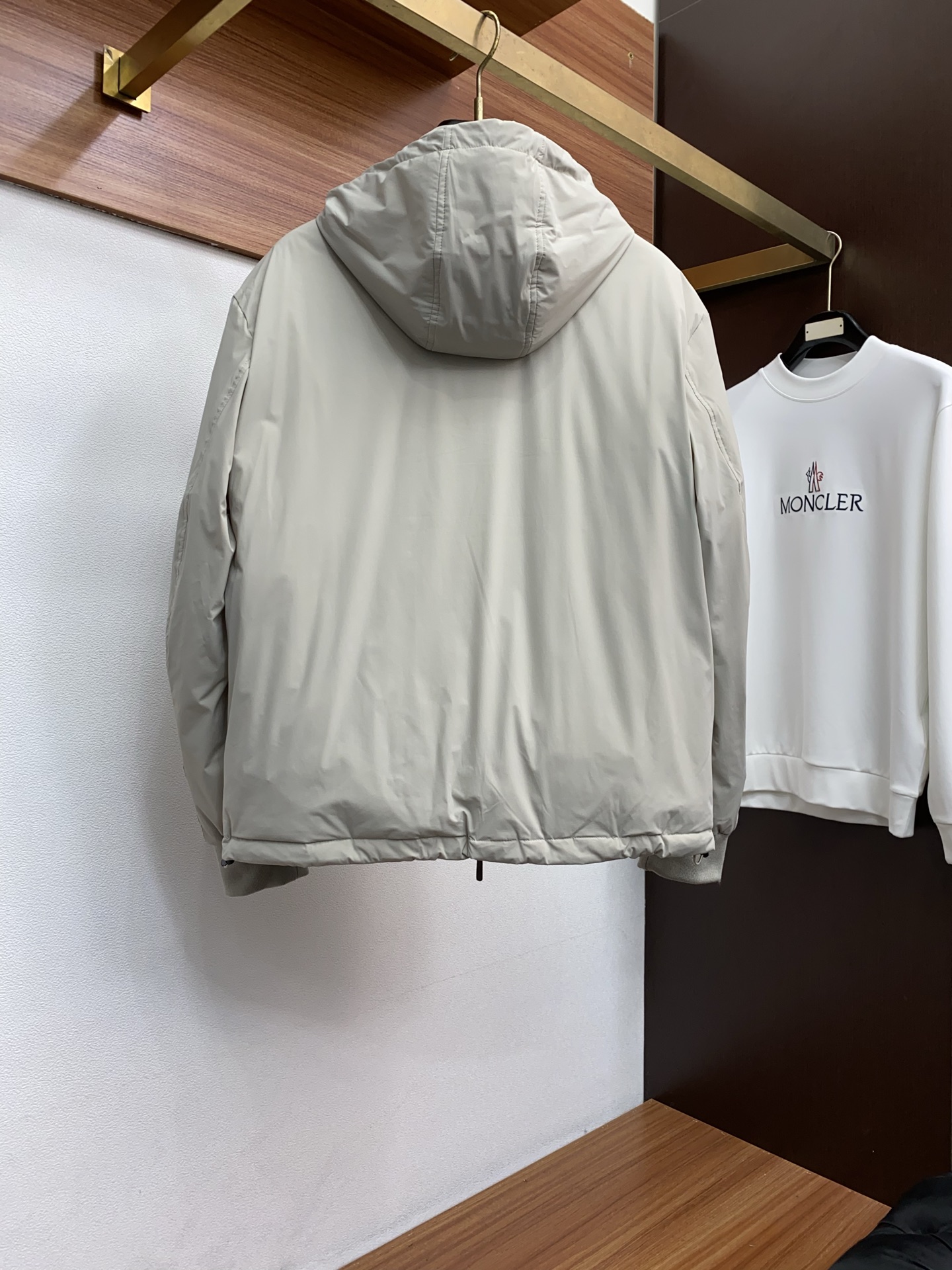 Ermenegildo Zegna Male Down Jacket White Duck Down M-xl