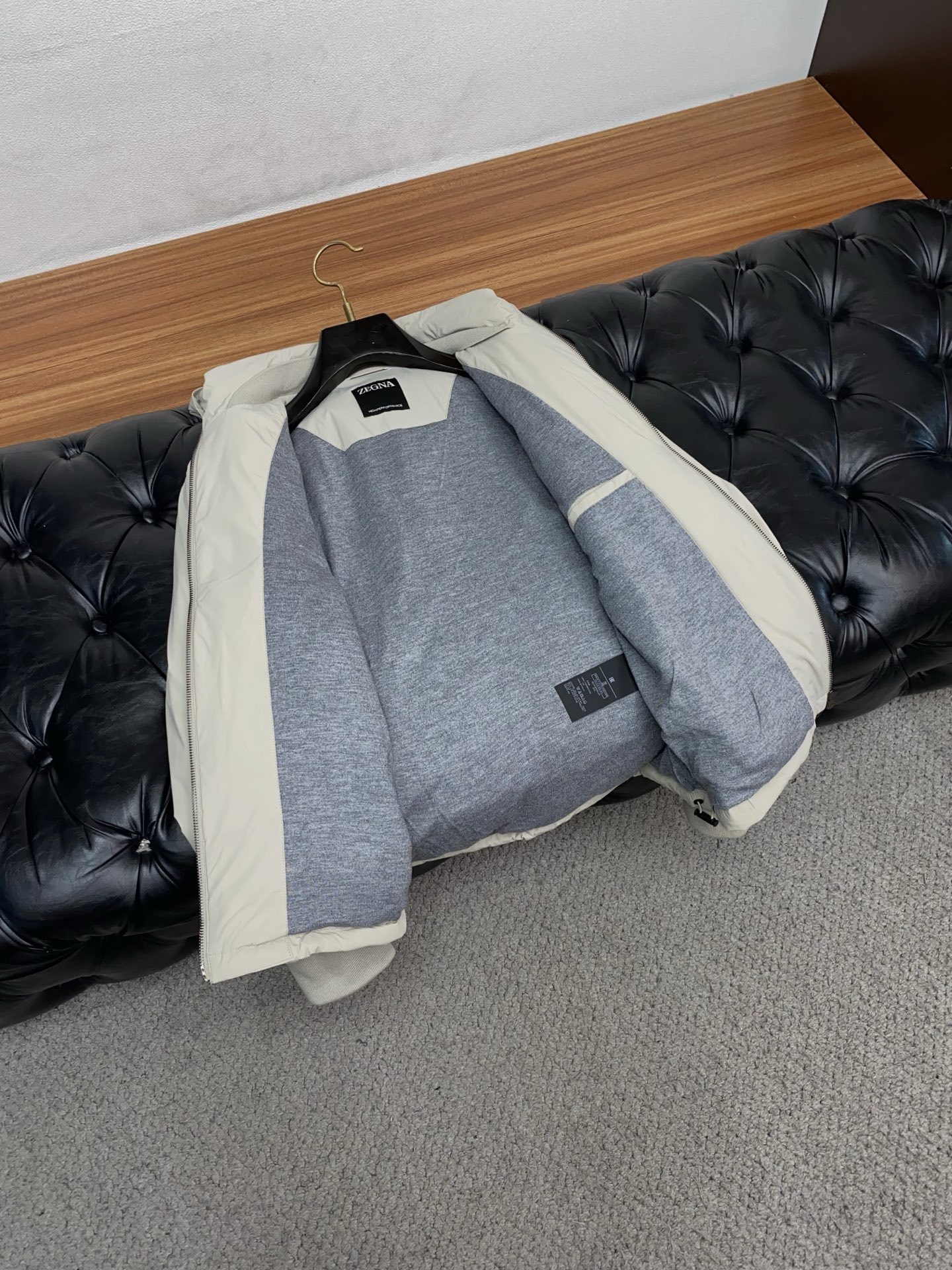 Ermenegildo Zegna Male Down Jacket White Duck Down M-xl