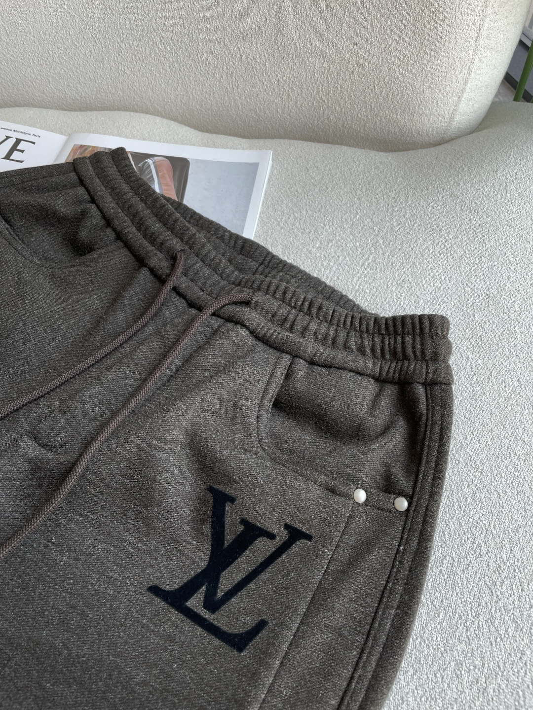 Louis Vuitton Male Sports Pants Cotton L