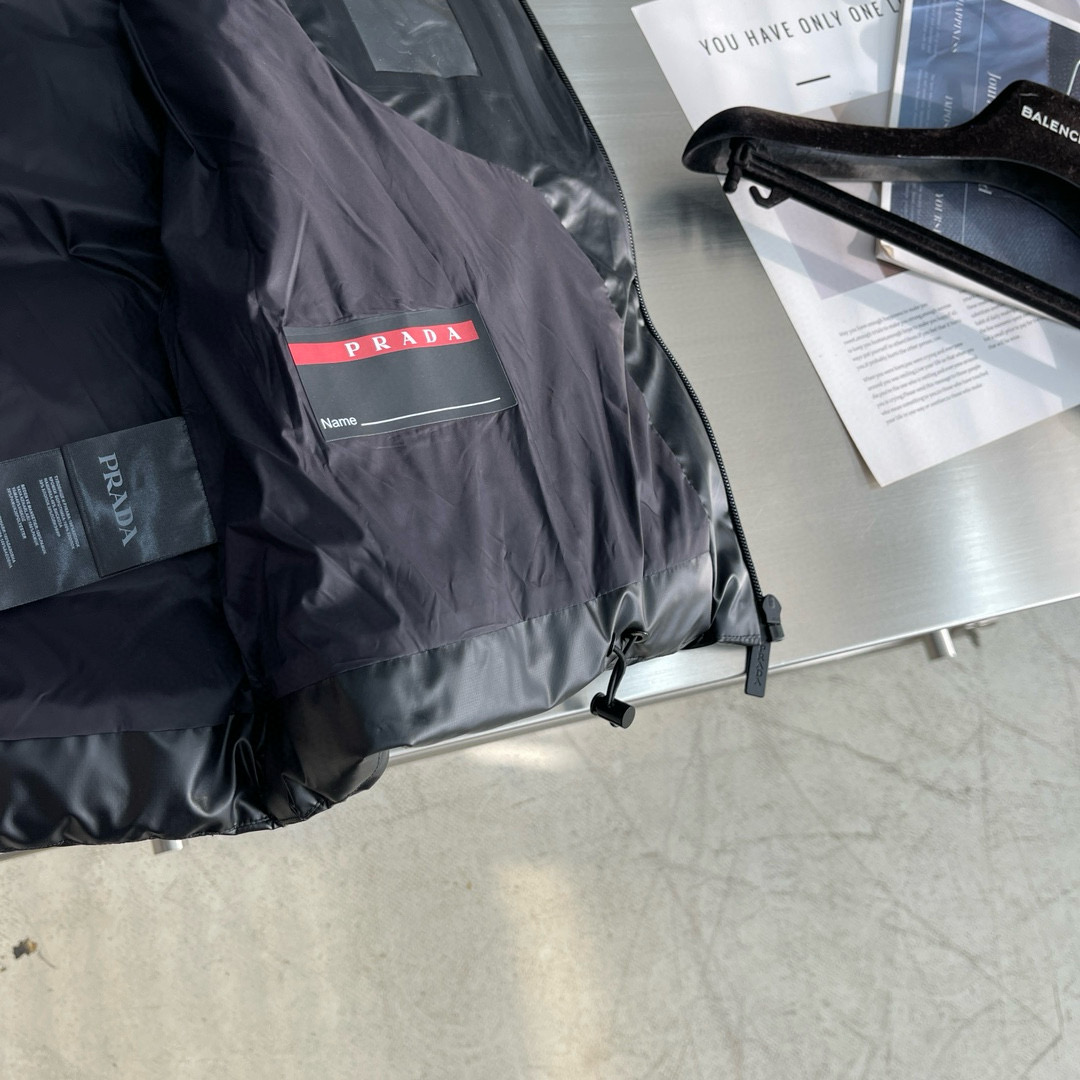 Prada Down Vest Cotton Red S-l-xl