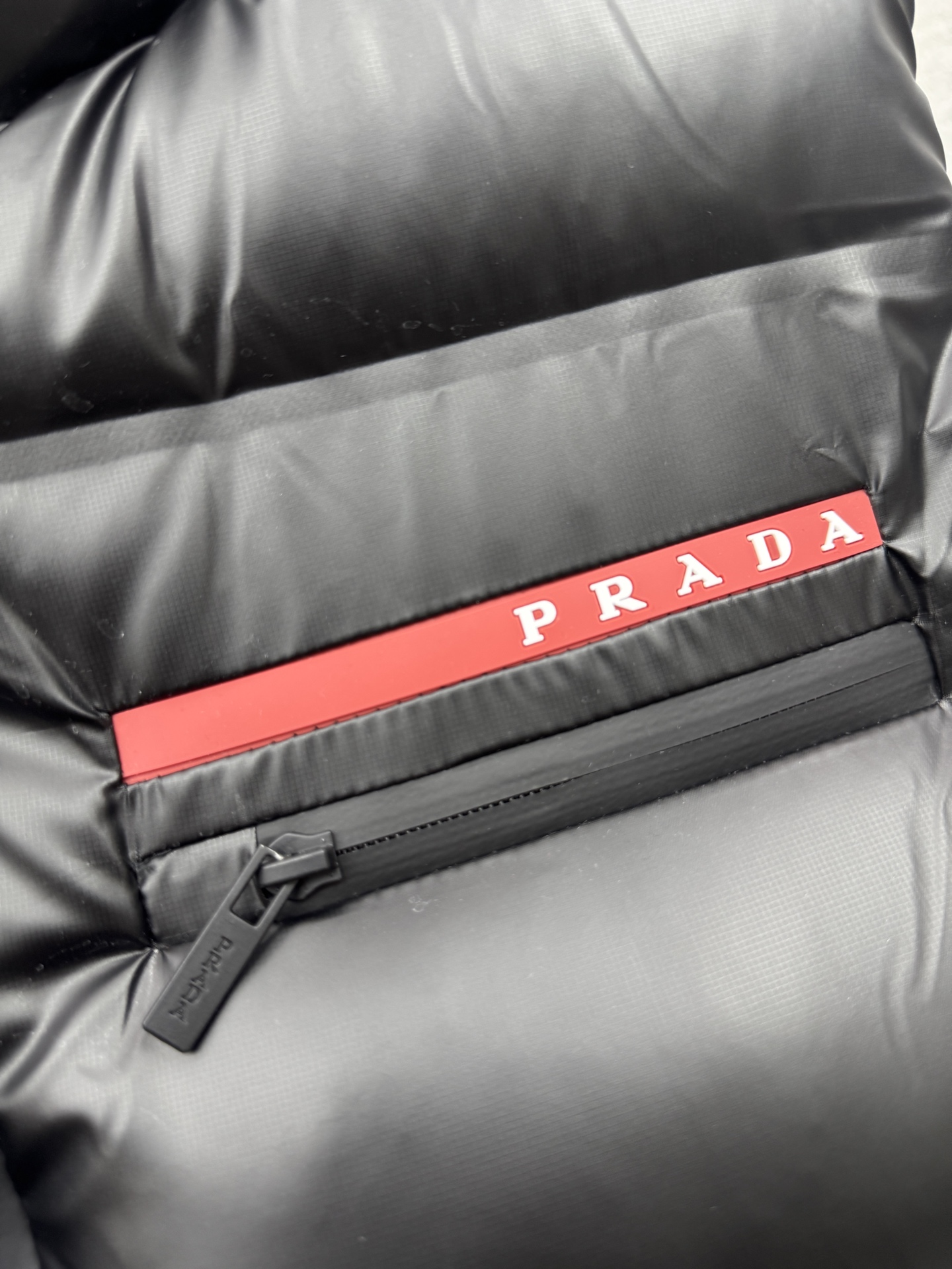 Prada Down Vest Polyester Black Hooded S-l-xl