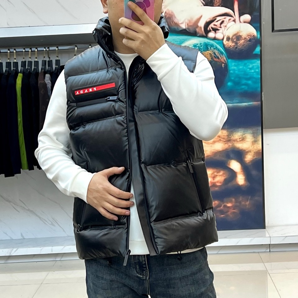Prada Down Vest Knitted Black Slim Fit S-xl