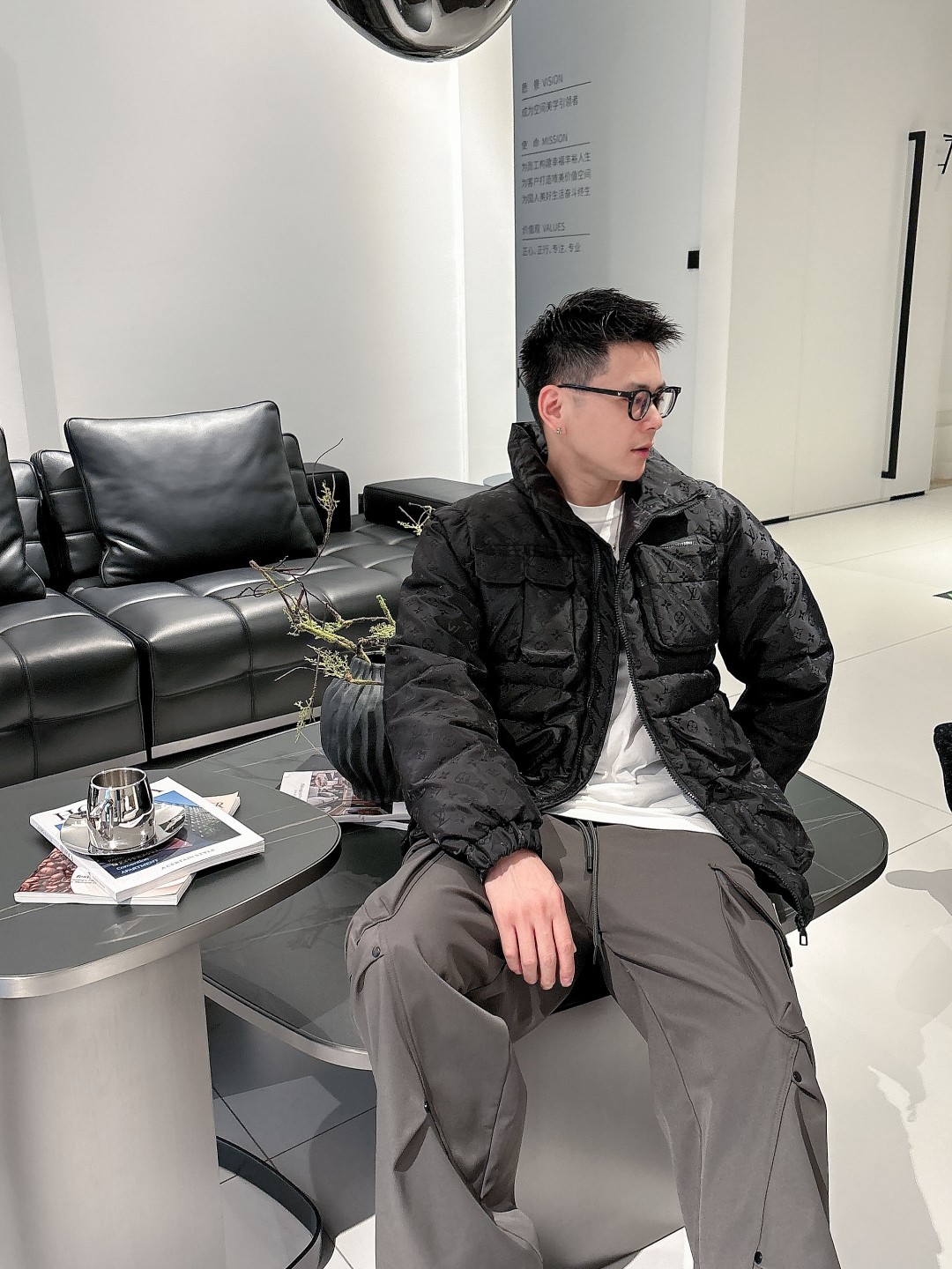 Louis Vuitton Couple Down Jacket Goose Down M-l-xl