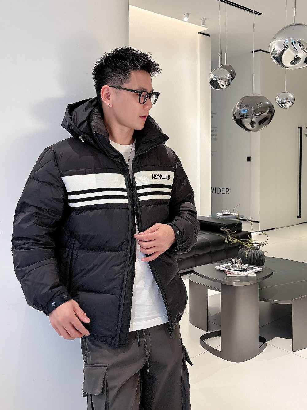 Moncler Couple Down Jacket Goose Down M-l-xl