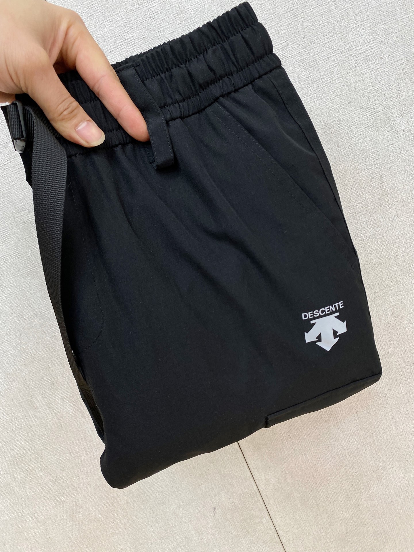 Descente Couple Basic Clothing White Duck Down Loose Fit M-xl