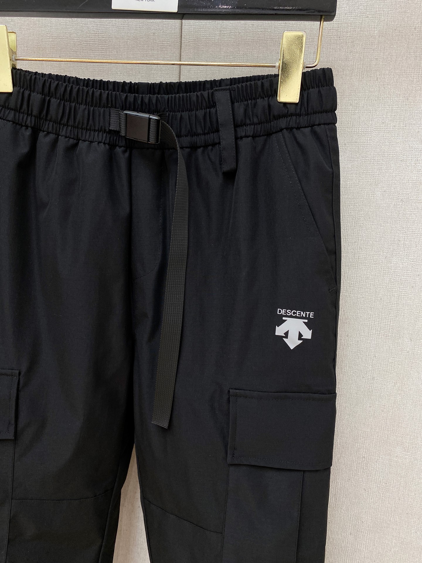 Descente Couple Basic Clothing White Duck Down Loose Fit M-xl