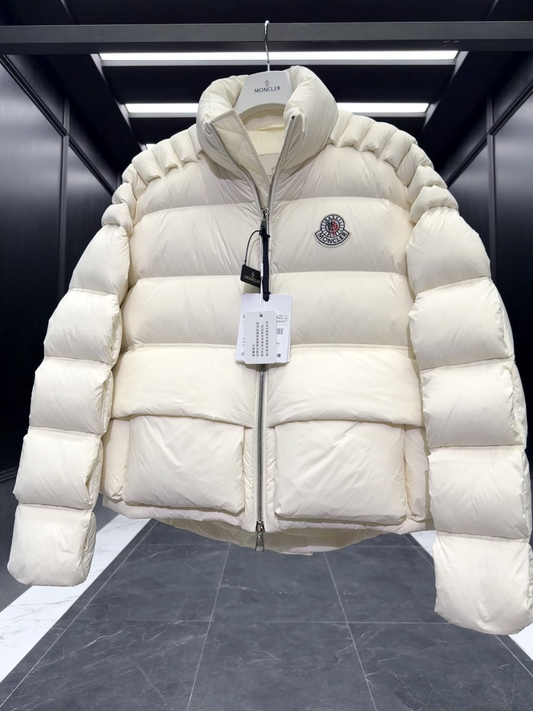 Moncler Female Down Jacket Goose Down Black Couple Style S-m-l