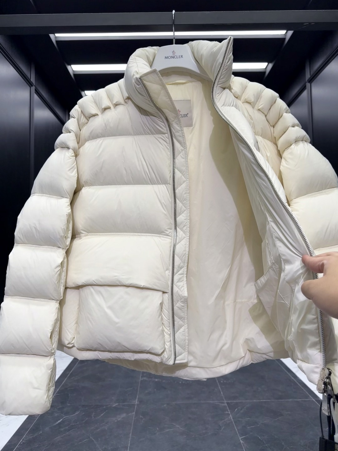 Moncler Female Down Jacket Goose Down Black Couple Style S-m-l