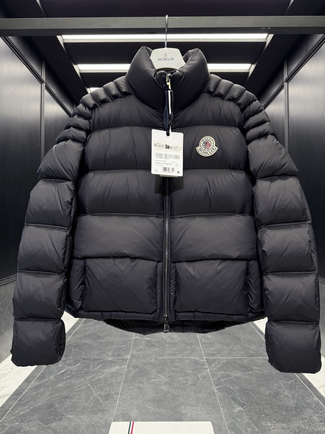 Moncler Female Down Jacket Goose Down Black Couple Style S-m-l