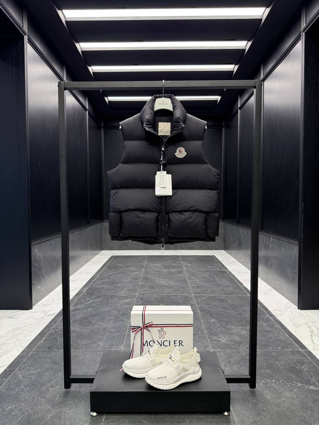 Moncler Female Down Vest Black Couple Style S-m-l