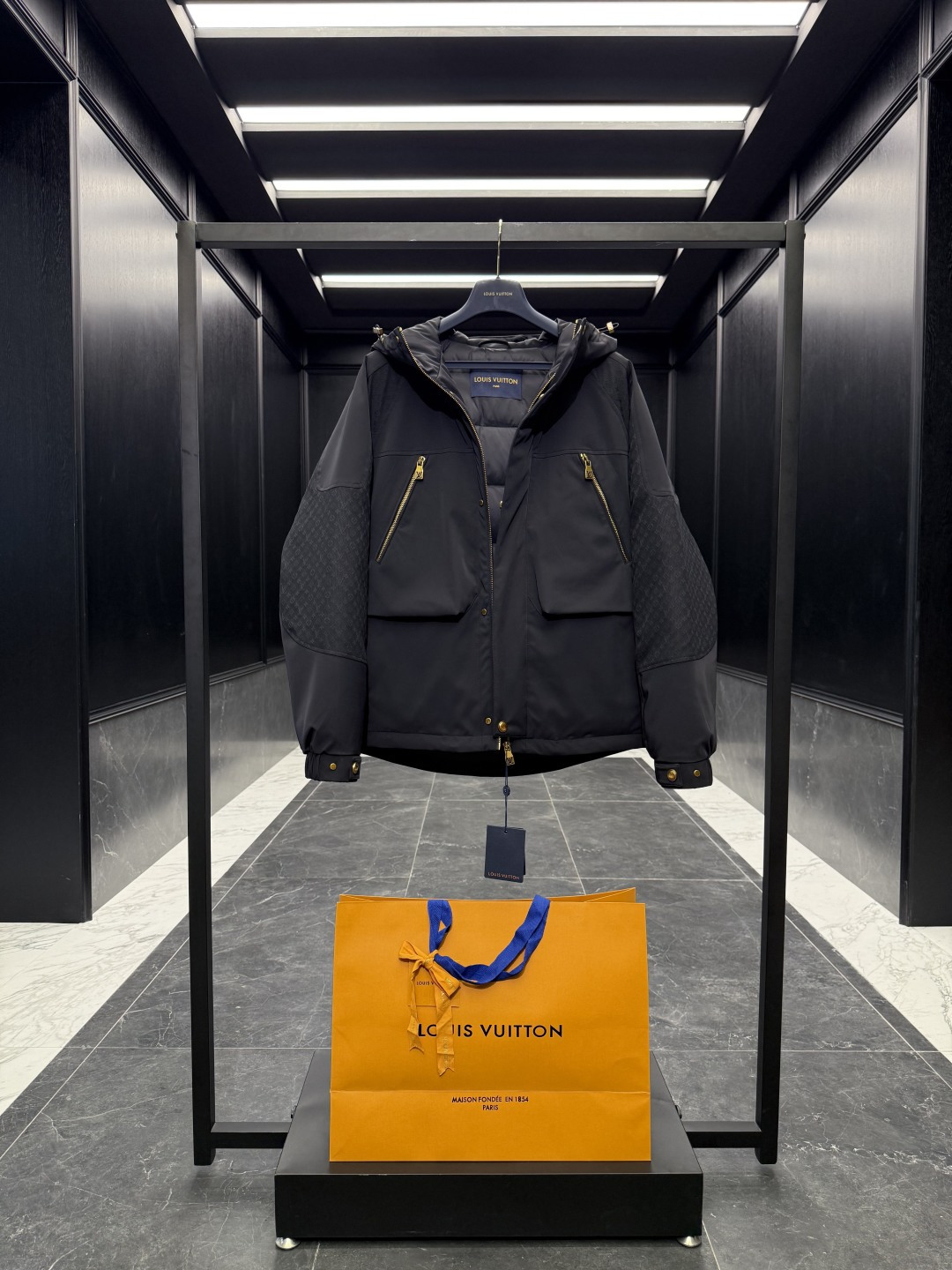 Louis Vuitton Down Jacket Goose Down Hooded S-m-l-xl