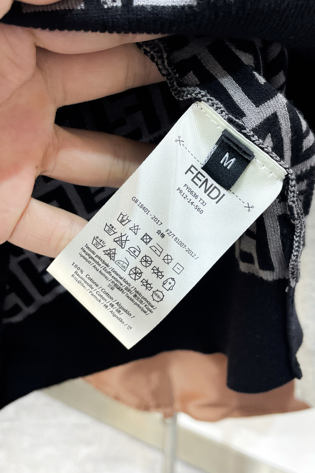 Fendi Couple Basic Clothing Knitted Black S-xl