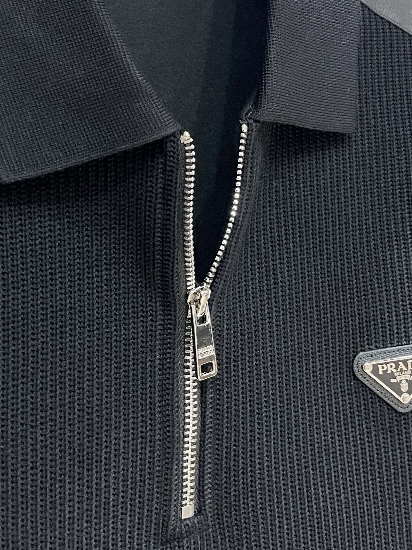 Prada Hoodie Wool Black Slim Fit M-l-xl