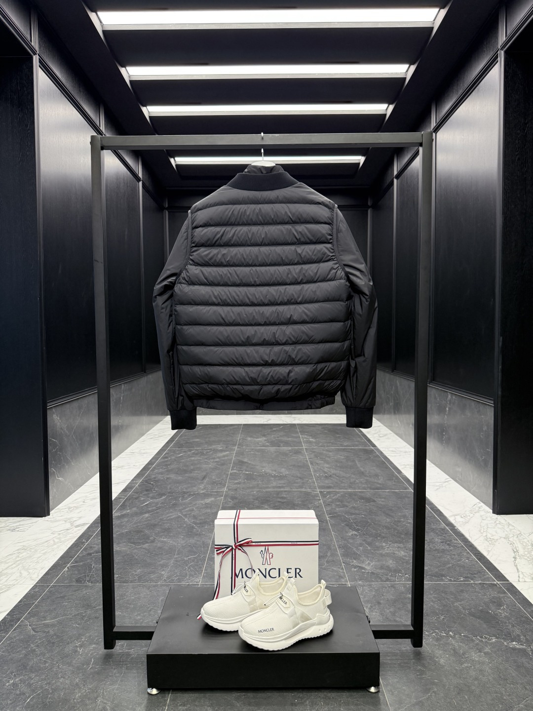 Moncler Male Down Vest Knitted S-m-l