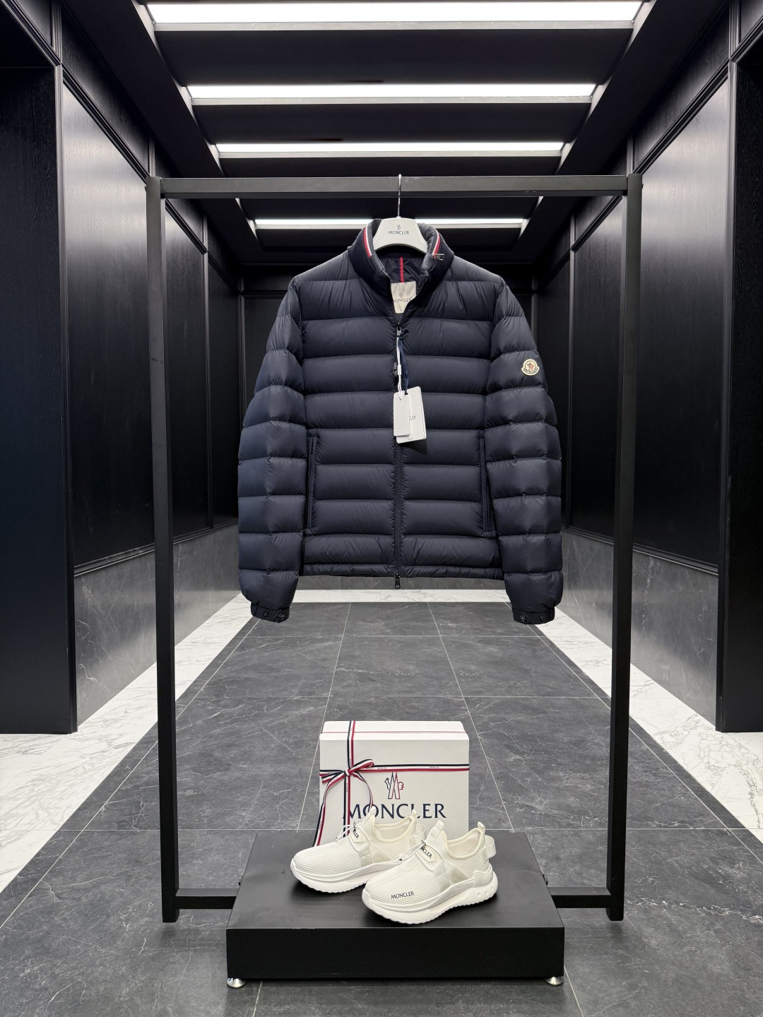 Moncler Male Jacket Goose Down Black S-m-l