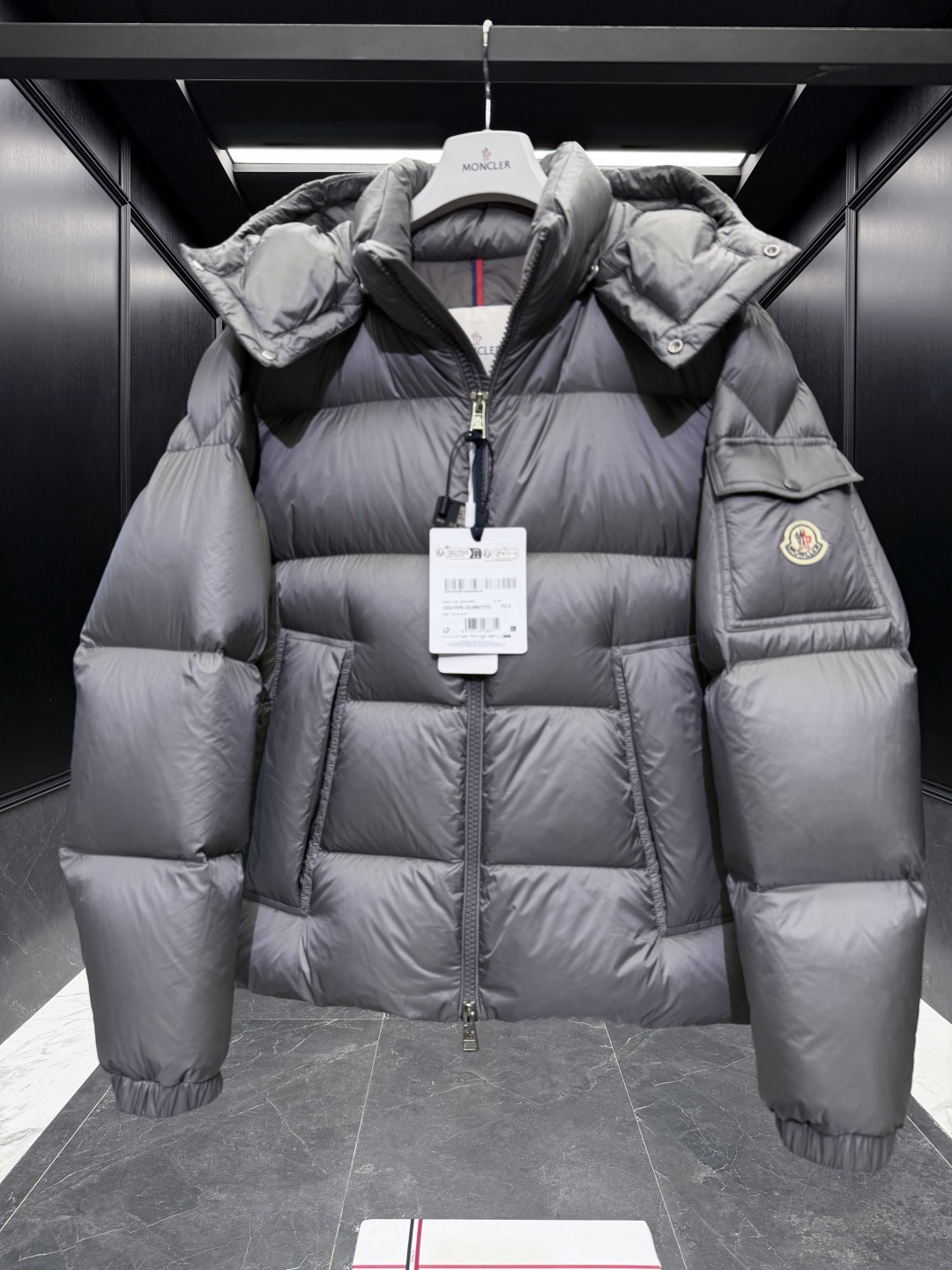 Moncler Male Down Jacket Goose Down Black Hooded S-m-l