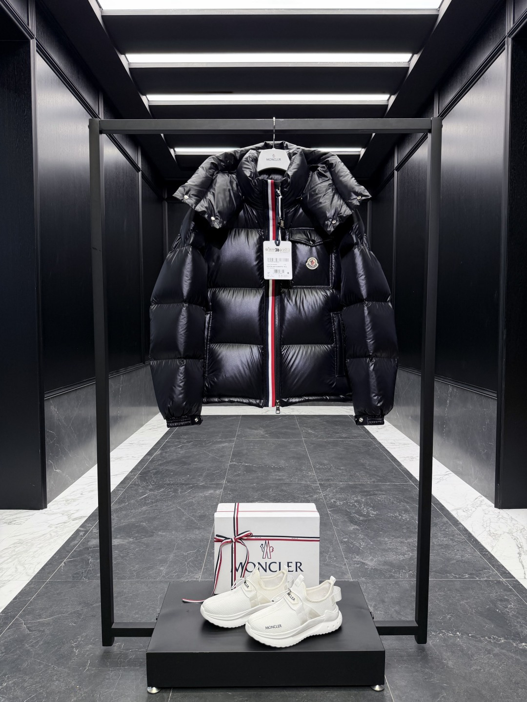 Moncler Male Down Jacket Hooded S-m-l