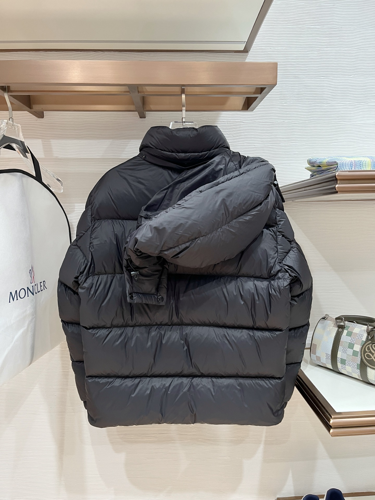 Moncler Male Down Jacket Goose Down Black Hooded S-m-l