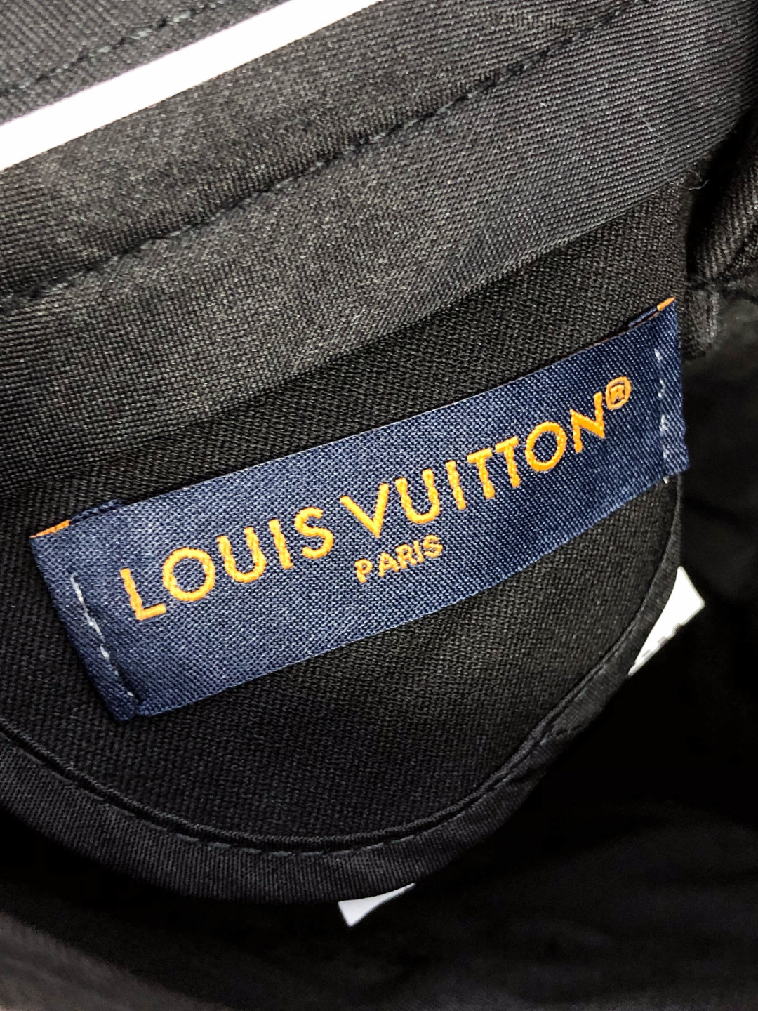 Louis Vuitton Male Basic Clothing Cotton Gray Slim Fit L-175130