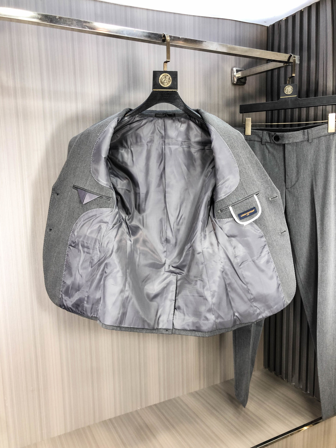 Louis Vuitton Male Basic Clothing Cotton Gray Slim Fit L-175130