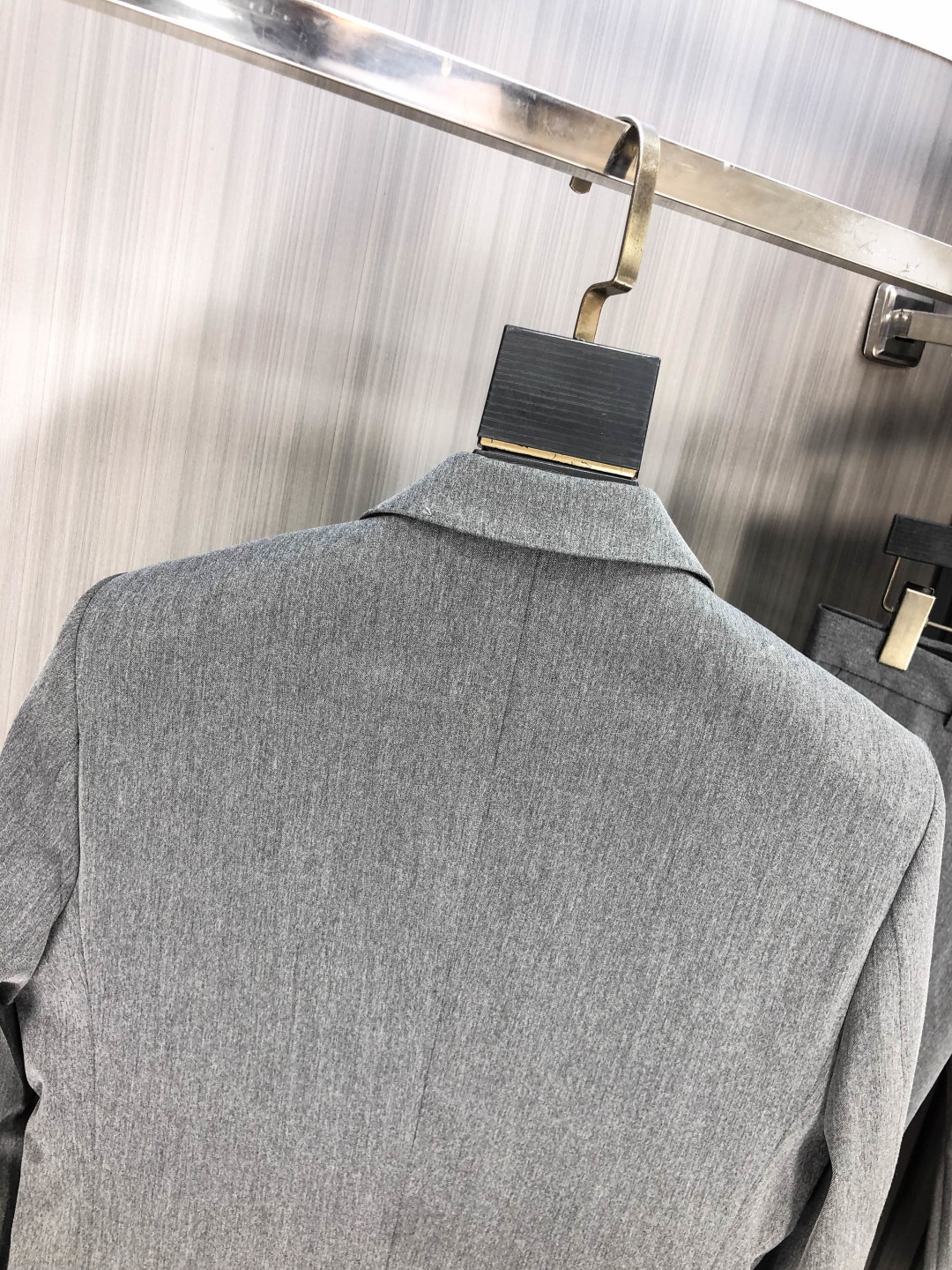 Louis Vuitton Male Basic Clothing Cotton Gray Slim Fit L-175130