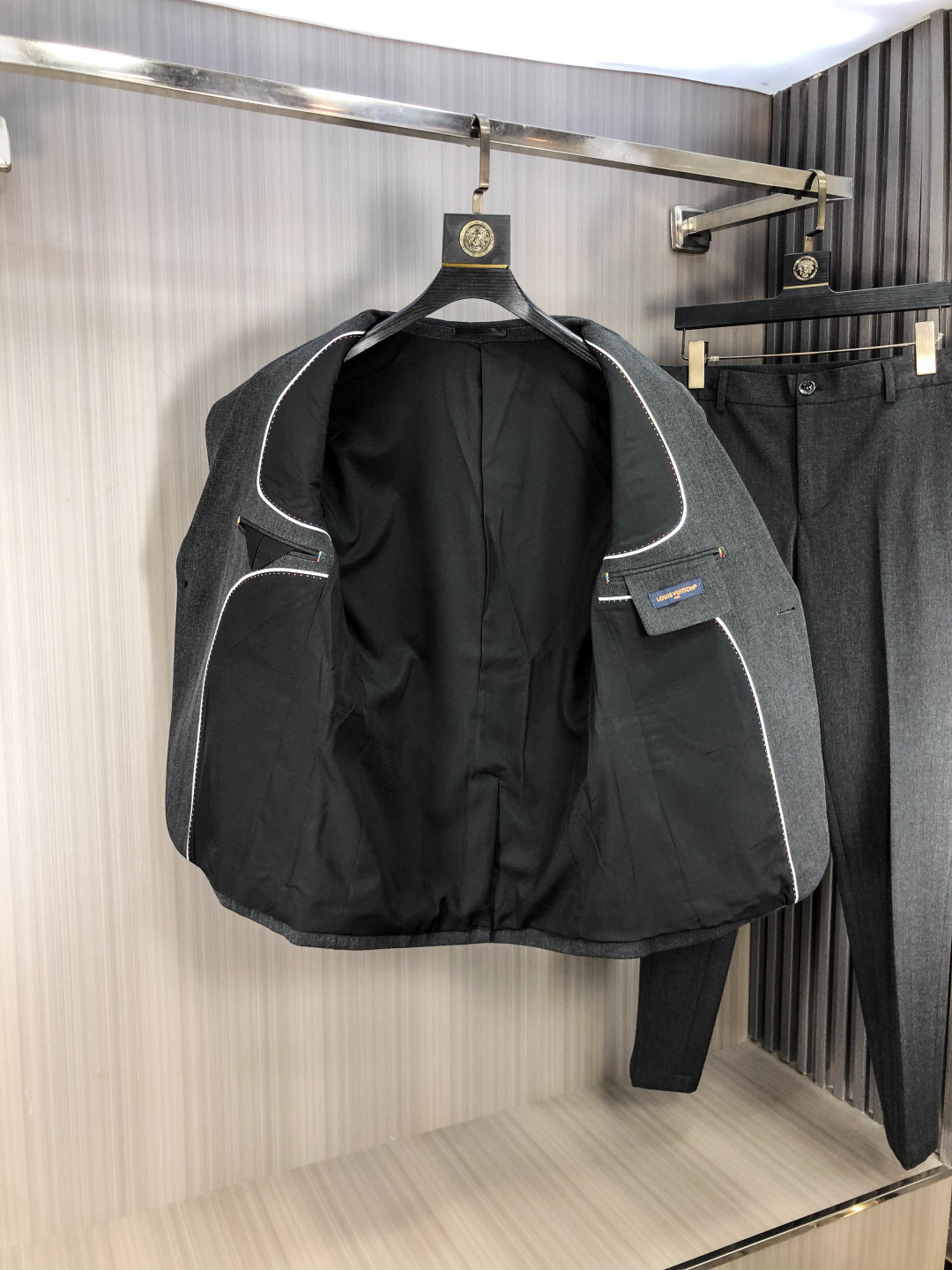 Louis Vuitton Male Basic Clothing Cotton Gray Slim Fit L-175130