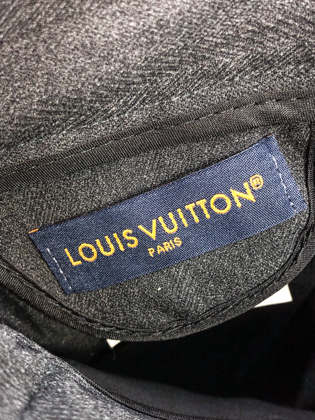 Louis Vuitton Male Basic Clothing Cotton Gray Slim Fit L-175130