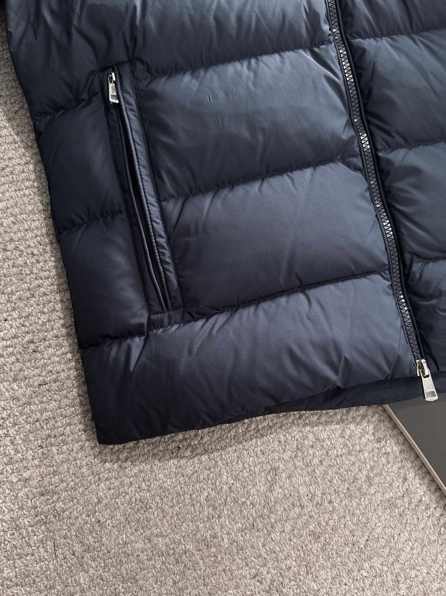 Moncler Couple Down Jacket White Duck Down Black Couple Style S-m-l