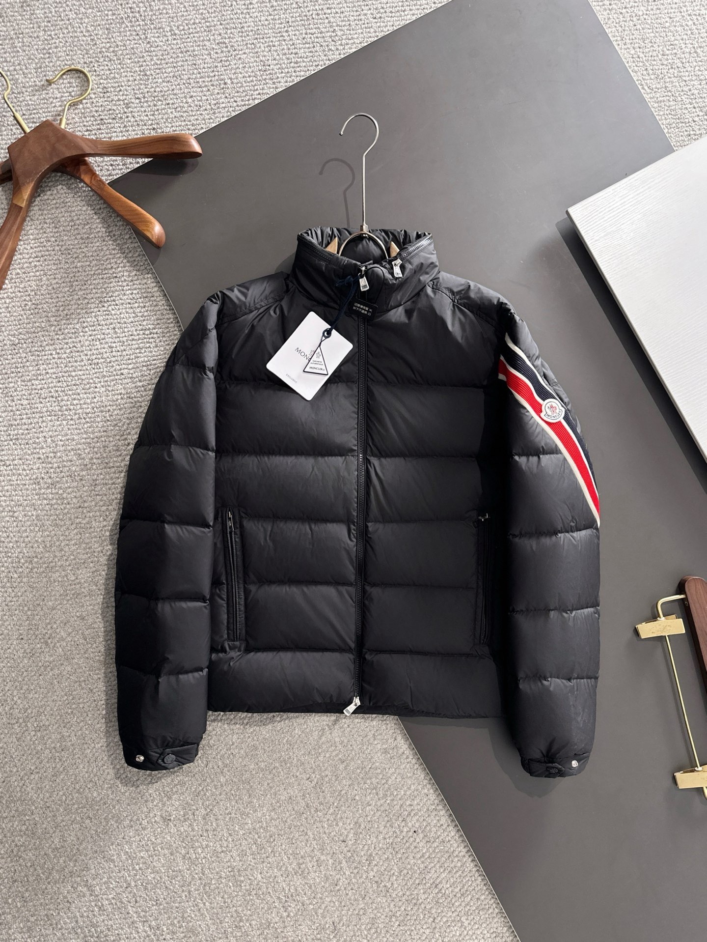 Moncler Couple Down Jacket White Duck Down Black Couple Style S-m-l